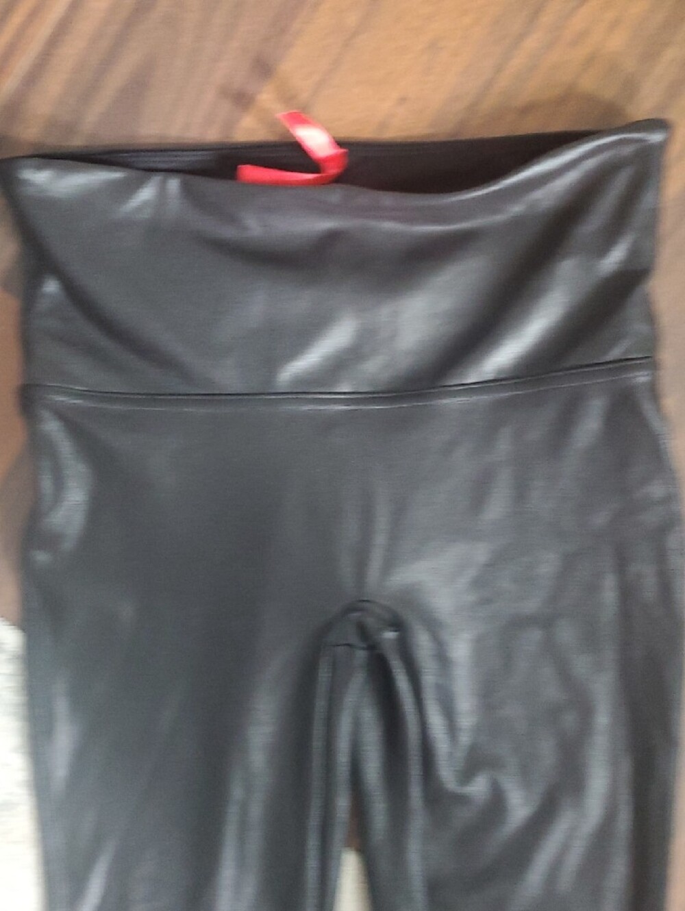 SPANX Black Leggings with Red Brand Tag - Picture 2 of 6